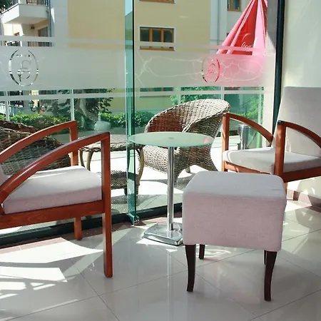 Sveta Elena Hotel Saints Constantine and Helena
