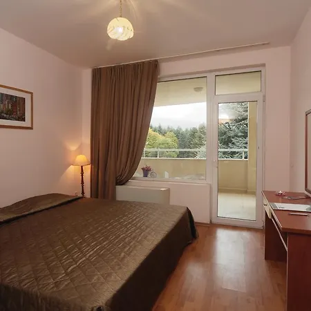 Sveta Elena 4*