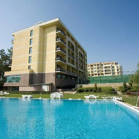 Sveta Elena 4*